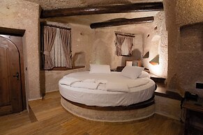 Kemerhan Hotel & Cave Suites