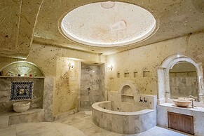 Kemerhan Hotel & Cave Suites