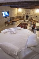 Kemerhan Hotel & Cave Suites