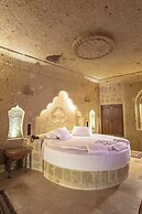 Kemerhan Hotel & Cave Suites