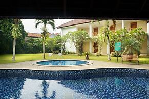 Papyrus Tropical Hotel