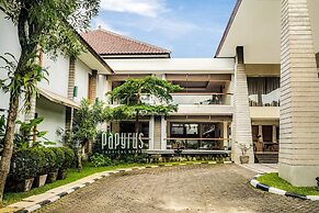 Papyrus Tropical Hotel