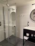 Grønnbuene Rorbu Hotel