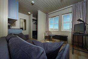 Grønnbuene Rorbu Hotel