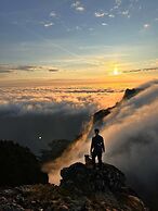 Grønnbuene Rorbu Hotel