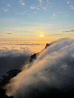 Grønnbuene Rorbu Hotel