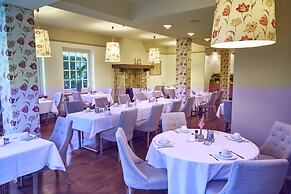Saillant Hotel Brull