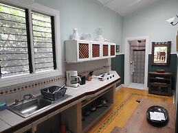 Playa Negra Guesthouse