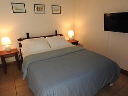 Playa Negra Guesthouse