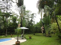 Playa Negra Guesthouse