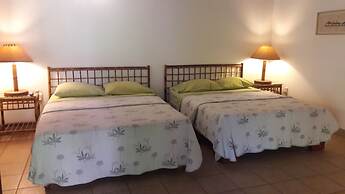 Playa Negra Guesthouse