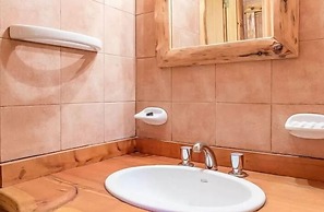 Cocos Cura Casas de Montaña