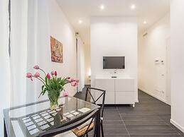 Vatican City Suites by Hili