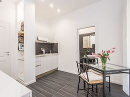 Vatican City Suites by Hili