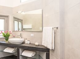 Vatican City Suites by Hili