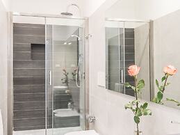 Vatican City Suites by Hili