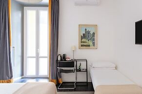 Vatican City Suites by Hili
