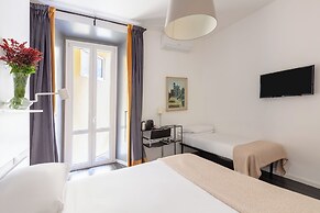 Vatican City Suites by Hili