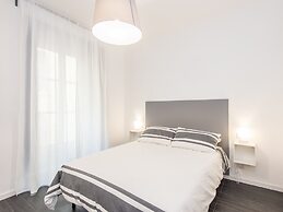 Vatican City Suites by Hili