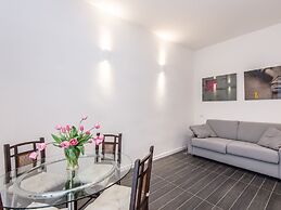 Vatican City Suites by Hili