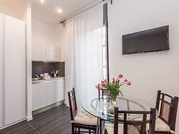 Vatican City Suites by Hili