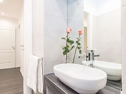 Vatican City Suites by Hili