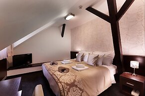 Boutique Hotel Chrysso