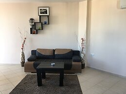 Beach Aparthotel Salt Lake