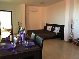 Beach Aparthotel Salt Lake