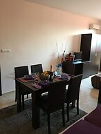 Beach Aparthotel Salt Lake