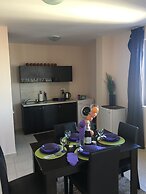 Beach Aparthotel Salt Lake