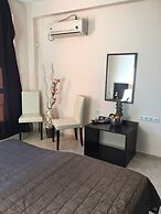 Beach Aparthotel Salt Lake