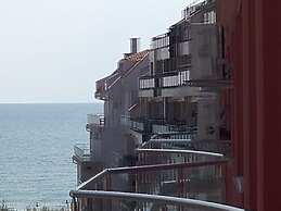 Beach Aparthotel Salt Lake