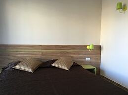 Beach Aparthotel Salt Lake