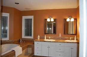 Lakeshore Bed & Breakfast