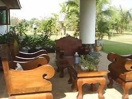 Ban Rim Nam Riverside Resort