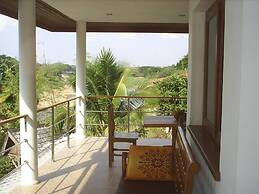 Ban Rim Nam Riverside Resort