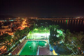 My Tra Riverside Hotel