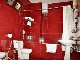 My Tra Riverside Hotel