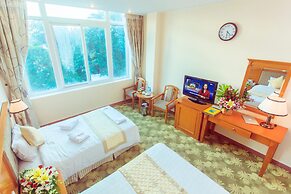 My Tra Riverside Hotel