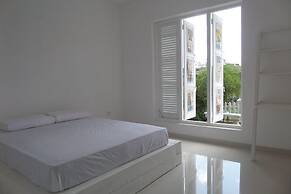 White Villa Ambalangoda