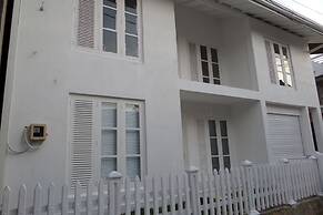 White Villa Ambalangoda