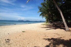 Rayong Rental Pool Villas