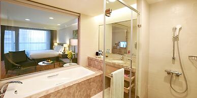 Fullon Hotel Taoyuan Airport Access MRT A8