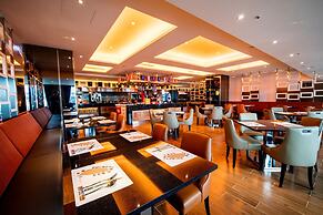 Fullon Hotel Taoyuan Airport Access MRT A8