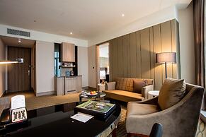 Fullon Hotel Taoyuan Airport Access MRT A8