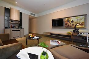 Fullon Hotel Taoyuan Airport Access MRT A8