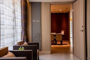 Fullon Hotel Taoyuan Airport Access MRT A8