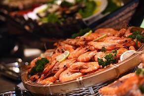 Fullon Hotel Taoyuan Airport Access MRT A8