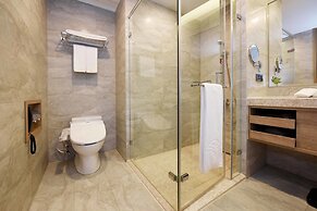 Fullon Hotel Taoyuan Airport Access MRT A8